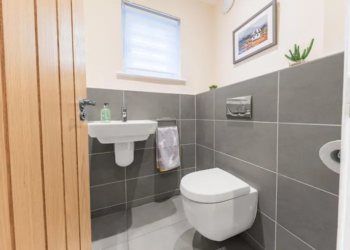 Semesterbostad Summerbank Cottage, Luxury District In Coniston